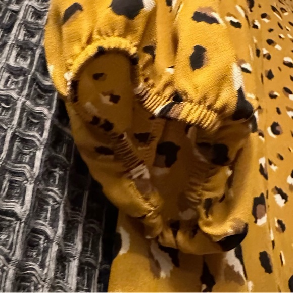 Leopard Print Mustard Blouse - Picture 5 of 5